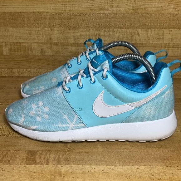 Nike Roshe One GS Snowflake Youth 6Y Women’s 7.5 - Picture 2 of 7